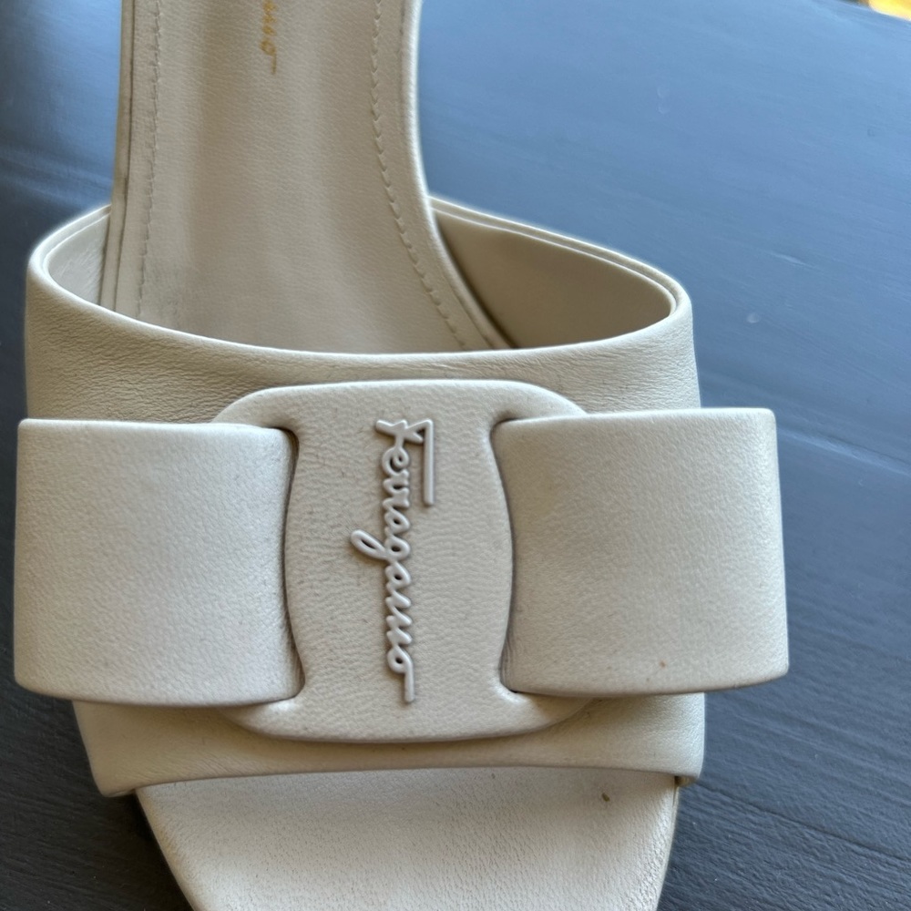 Salvatore Ferragamo Beige Sandals